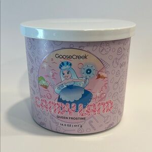 Goose Creek Queen Frostine Candle - Light Purple-Brand New!! 3 wicks!